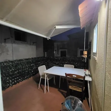 Santa Chiara Attic , 4 Floor No Elevator *