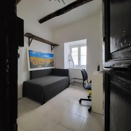 Santa Chiara Attic , 4 Floor No Elevator *